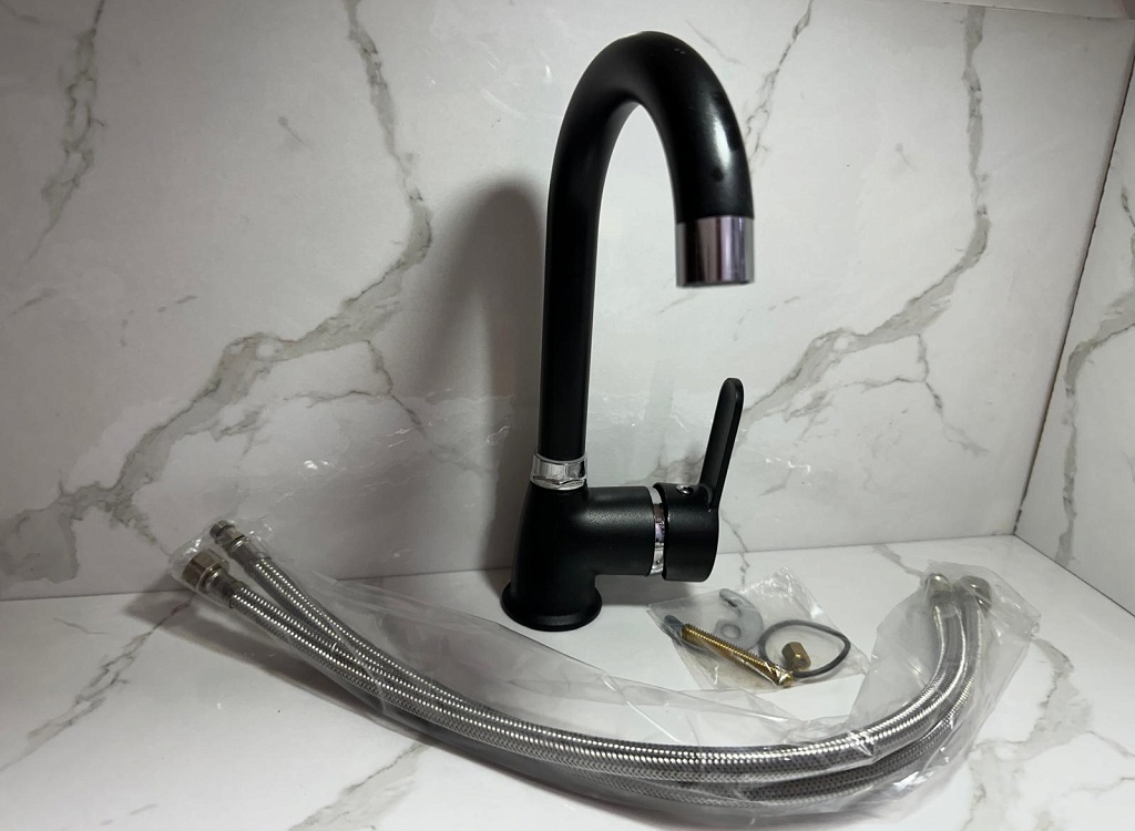 Hilal Serisi – Siyah / Krom Standart Lavabo Bataryası